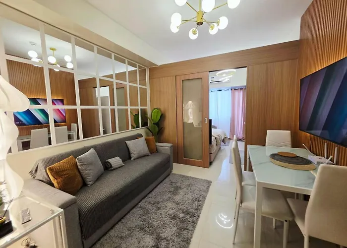 Mall Of Shore 3 Condotel Street Near Airport Hostal *