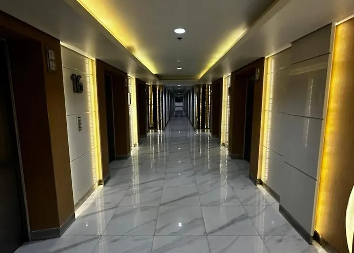 Hostal Mall Of Shore 3 Condotel Street Near Airport *