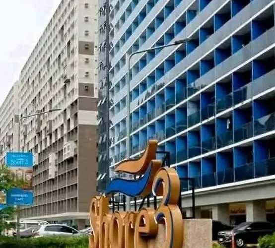 Mall Of Shore 3 Condotel Street Near Airport *